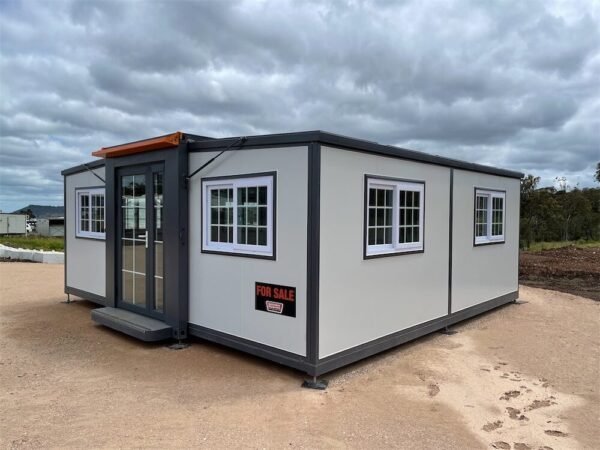 Expandable Container House – A smarter way to create living space